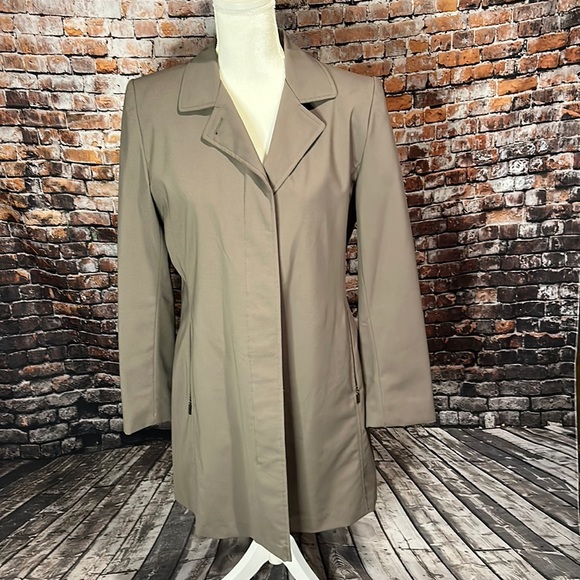 London Fog Raincoat with Lining Sz MP - Picture 1 of 6